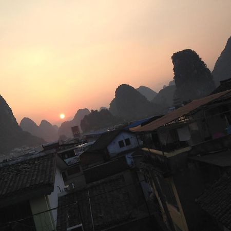 Monkey Jane'S Guesthouse Yangshuo Dış mekan fotoğraf